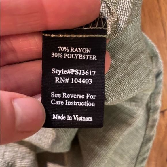 Perch By Blu Pepper Popover Shirt Olive Green Roll Tab Sleeve Women's Size 2XL - Picture 8 of 8